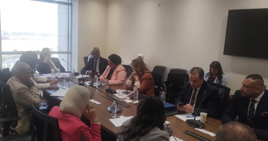 توصية برلمانية بإعداد دراسة لتنظيم أوضاع العاملين فى خدمات التوصيل