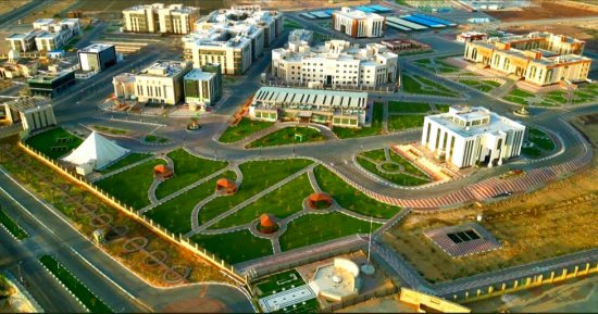 بدعم القيادة السياسية.. الوادي الجديد تشهد طفرة في المشروعات الخدمية والتنموية