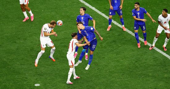 إنجلترا ضد كرواتيا.. 4 أهداف فى تعادل مثير 2 - 2 بالشوط الأول (فيديو وصور)