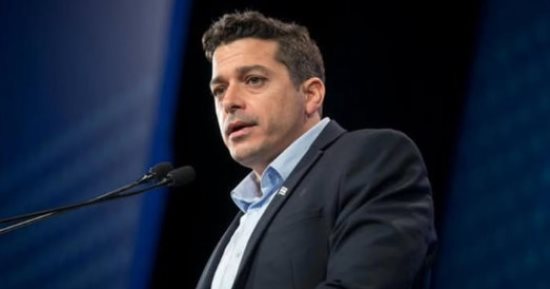 وزير إسرائيلي يحدد "مناطق التهديد".. 3 دول عربية وإسلامية فى القائمة