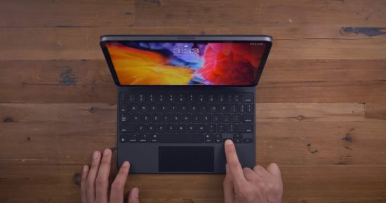 آبل تخطط لرفع أسعار منتجاتها بسبب نقص ذاكرة الوصول العشوائى (RAM)