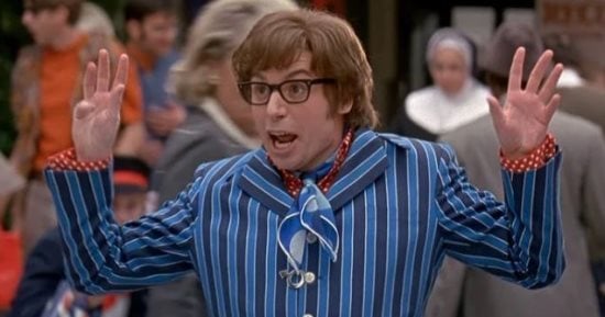 بعد أكثر من 20 عامًا.. مايك مايرز يلمح رسميًا إلى عودة Austin Powers