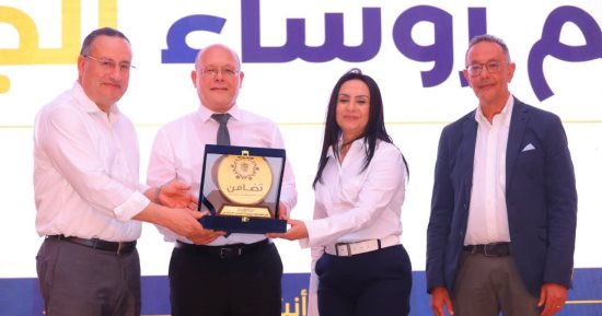 وزارة التضامن الاجتماعي تكرم رئيس جامعة سوهاج لتميز الجامعة في تنفيذ برامجها وأنشطتها