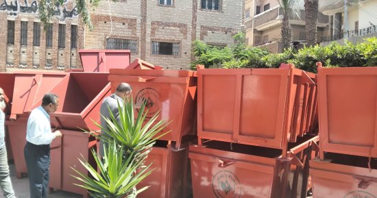 محافظ كفر الشيخ: دعم منظومة النظافة في سيدي سالم بـ 65 صندوق قمامة جديد