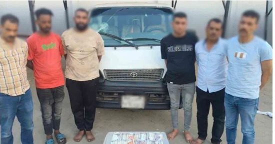 الداخلية تضبط عصابة تنتحل صفة رجال شرطة للنصب على المواطنين