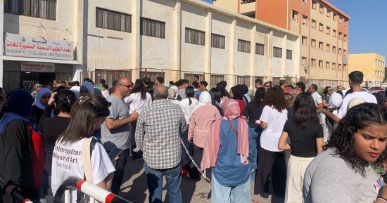 4432 طالب وطالبة يؤدون امتحانات الثانوية العامة بالبحر الأحمر.. فيديو