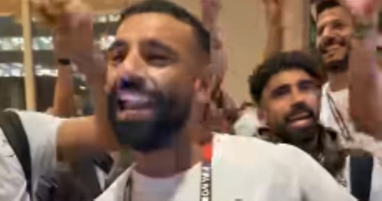 أمّنوا المداخل.. وصلة رقص لـ محمد صلاح ولاعبي المنتخب بعد الفوز على نيوزيلندا