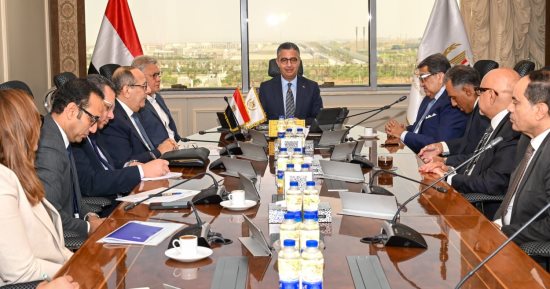 وزير التموين يتابع معدلات تنفيذ مشروع كارى أون
