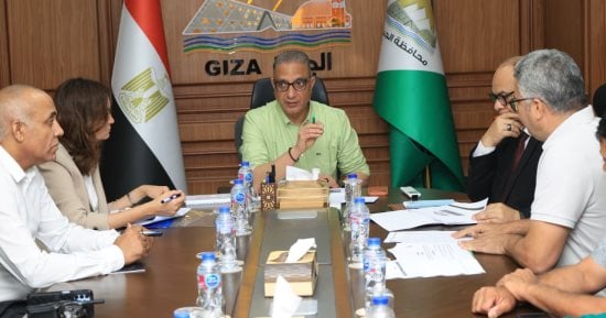 محافظ الجيزة يوجه بحصر المناطق المتضررة من ضعف المياه بالطالبية 