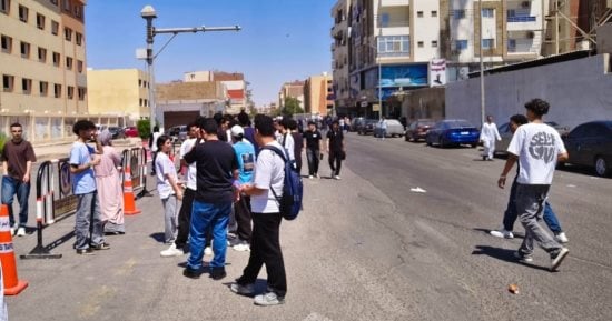 اللغه الأجنبية الثانية ترسم البسمة على وجوه طلاب الثانوية بالغردقة.. فيديو