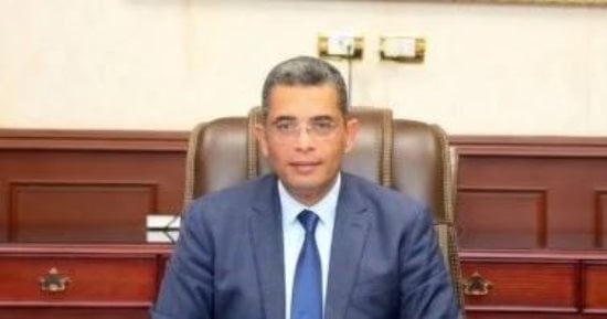 الطعن على قرار محافظ البحر الأحمر الخاص بالتعامل على قطع الأراضى بمدن المحافظة