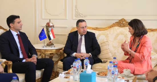 وزير التعليم العالى: الشراكة بين الجامعات والصناعة تبنى اقتصاد قائم على المعرفة