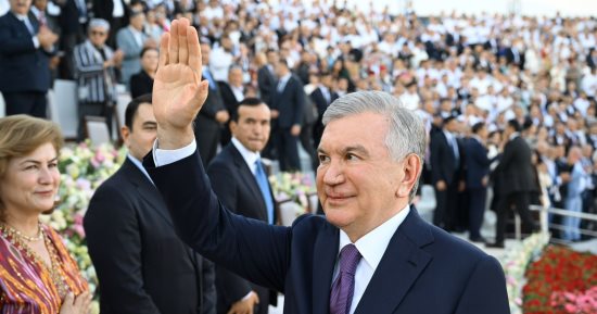 جسرا روحيا يوحد الشعوب.. رئيس أوزبكستان يطلق مبادرات لتعزيز فن المقام دوليا