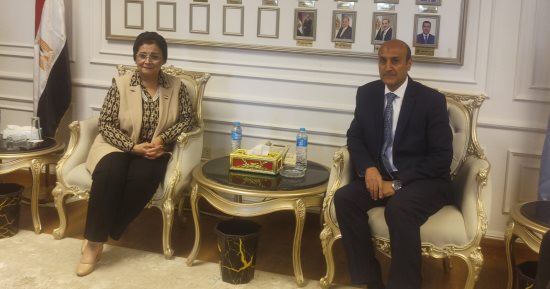 نائب وزير الصحة تتابع تنفيذ الخطة العاجلة للسكان بأسيوط وتبحث تطوير الخدمات