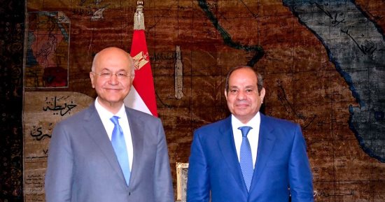 مفوض شؤون اللاجئين يؤكد الدور الجوهرى لمصر فى تحقيق الاستقرار الإقليمى