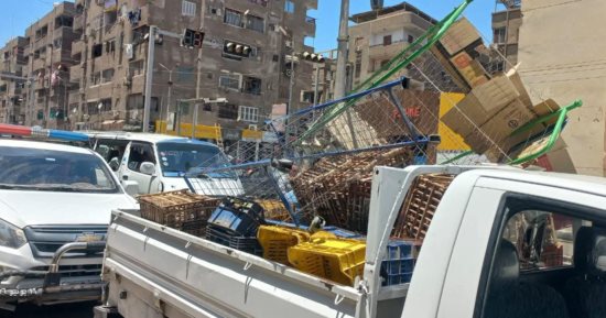 ضبط ومصادرة 630 مخالفة في حملة مكبرة لشرطة المرافق بحى شرق سوهاج