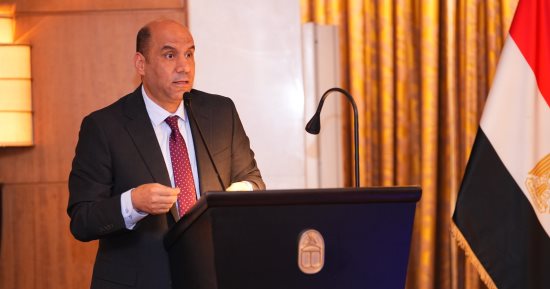 وزير العمل يعلن انتهاء اختبارات المتقدمين لـ2300 فرصة عمل بمشروع الضبعة