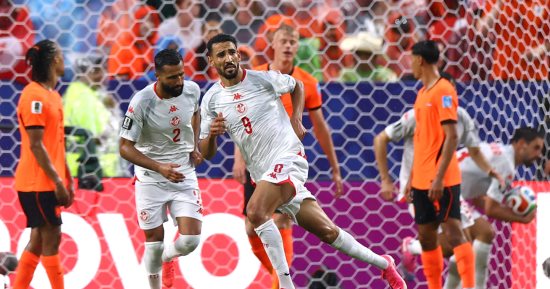 المستوري يحرز الهدف الأول لتونس بعد وداع المونديال