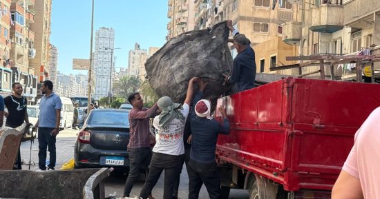 حي المنتزه أول يشن حملة مكبرة للقضاء على النباشين استجابةً لشكاوى المواطنين
