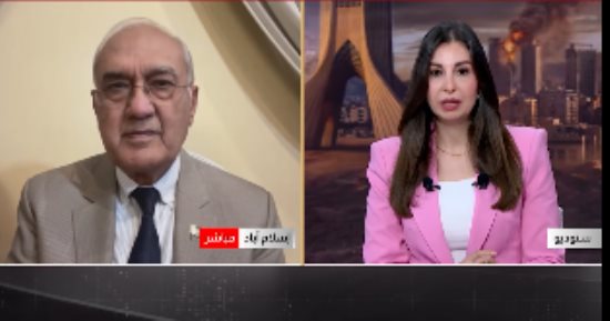 وزير دفاع باكستان السابق: إسلام آباد لاعب محورى فى تهدئة التوترات بمضيق هرمز