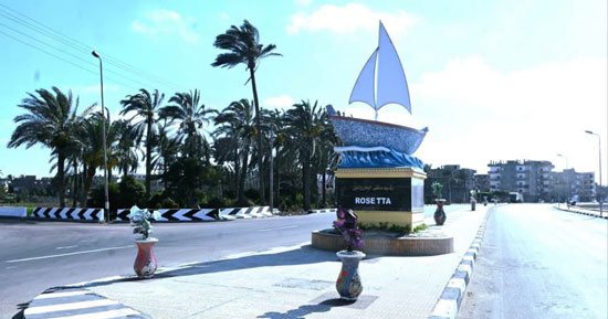 كورنيش رشيد.. واجهة حضارية تنبض بالحياة على ضفاف نهر النيل