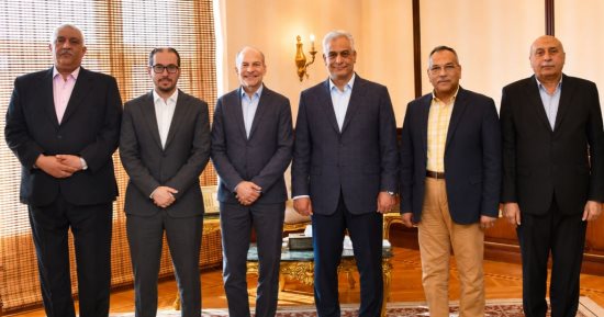 وزير الإنتاج الحربى يبحث سبل تعزيز الشراكة مع «إس سى جونسون» الأمريكية