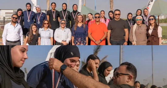 وفد تنسيقية شباب الأحزاب يشارك في ختام بطولة التحدي للريشة الطائرة الهوائية