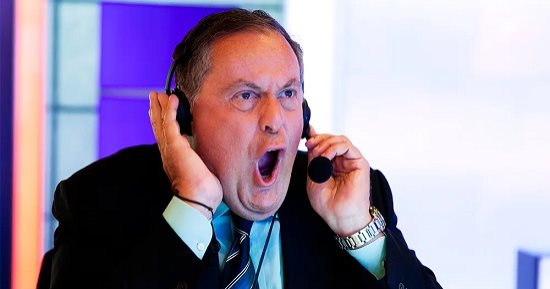 أشهر 4 معلقين في كأس العالم صنعوا تاريخ كرة القدم بأصواتهم