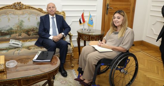 ​محافظ القاهرة يبحث مع "القومى لذوى الإعاقة" سبل التعاون لتقديم خدمات أفضل
