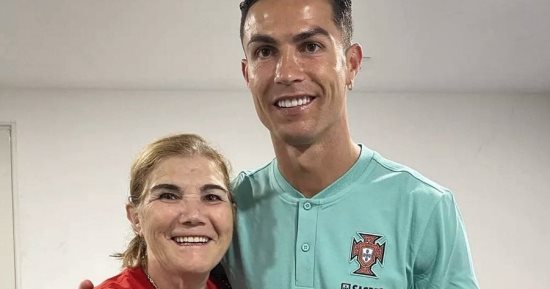 والدة رونالدو تحفز الدون قبل مواجهة كولومبيا فى كأس العالم 2026