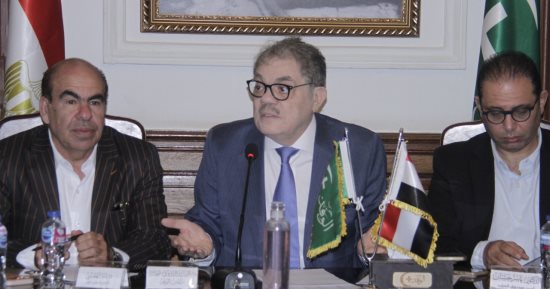رئيس الوفد خلال لقائه بقيادات البحيرة والغربية: لن نسمح بفراغ تنظيمى بالحزب
