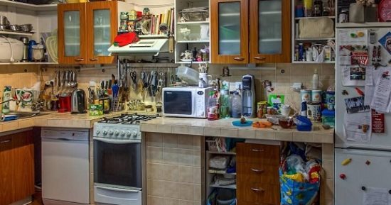 مناطق الفوضى داخل المنزل.. لماذا تعود رغم محاولات الترتيب؟