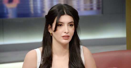 الفنانة السورية سارة بركة: حلقت شعري زيرو من أجل أول تحدٍ فني