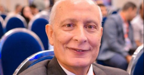 مجلس طب بنها يطلق اسم الدكتور الراحل عماد عبد الحافظ على دفعة الكلية