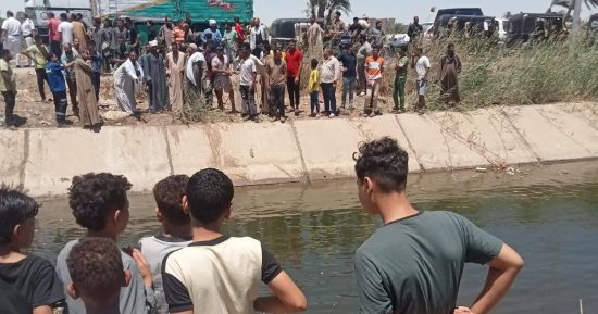 مصرع شاب فى انقلاب تروسيكل داخل إحدى ترع طريق النزل بالدقهلية