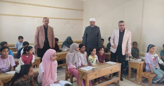 رئيس منطقة جنوب سيناء الأزهرية يتابع الأنشطة الصيفية