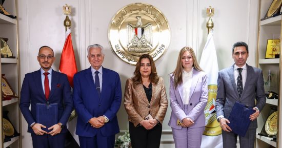 وزيرة التنمية المحلية: نسعى لتوسيع برنامج الشراكات مع الجامعات