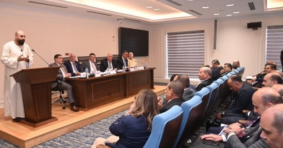الحكومة لـ"النواب": 300 ألف طن مخزون أسمدة بالجمعيات ومراجعة أسعار التوريد.. تشديد الرقابة لمنع السوق السوداء.. التموين تعلن سداد 11.3 مليار جنيه للمزارعين.. وتوصيات عاجلة من زراعة مجلس النواب لحل الأزمة