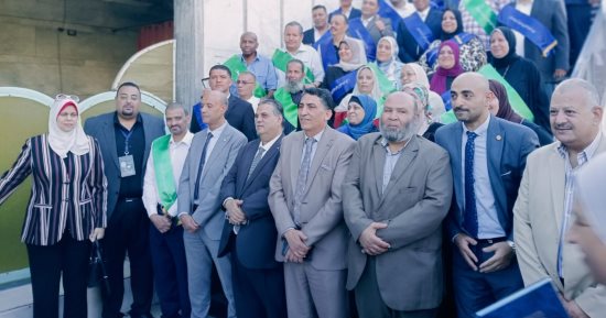 اللجنة النقابية للعاملين ببريد الجيزة تكرم العامل المثالى والمعاشات