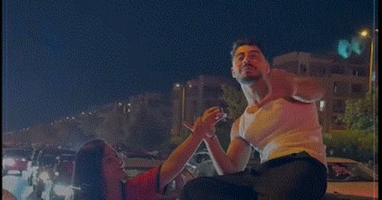 الحلم عربي وليس مصريا فقط.. كرة القدم ما زالت قادرة على جمع القلوب (فيديو)