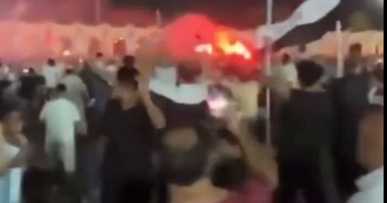 فرحة مصر تمتد إلى ليبيا.. احتفالات واسعة بتأهل الفراعنة إلى دور الـ16 (فيديو)