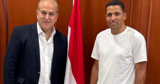 سفير مصر بالمغرب يستقبل عموتة قبل توجهه إلى القاهرة لتولي تدريب الأهلي