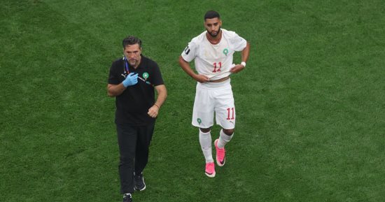 كندا ضد المغرب.. إصابة إسماعيل صيباري وخروجه من ملعب المباراة