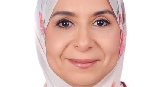 فدوى عبد الرحمن تكتب: ظلال الخديوى وأنوار الحكائين: ترميم التاريخ بالحكاية
