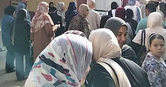 مادة اللغة الإنجليزية ترسم الفرحة على وجوه الطلاب بالشرقية
