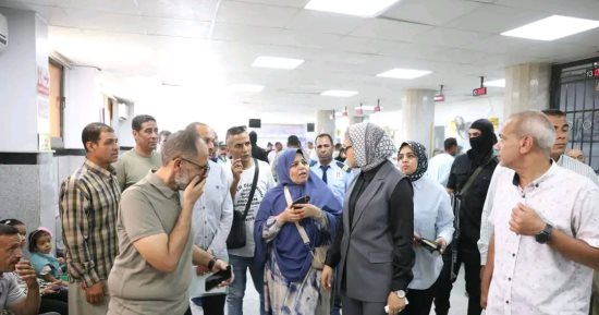 محافظ الوادي الجديد تتابع سير العمل بالمركز التكنولوجي بالخارجة في زيارة مفاجئة