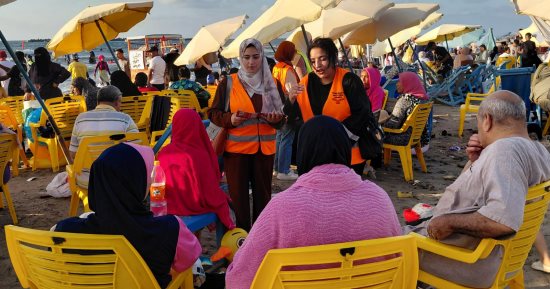 أنشطة لصندوق مكافحة الإدمان فى الشواطئ لرفع وعى المصطافين بأضرار المخدرات