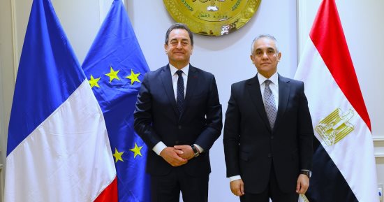 وزير العدل يستقبل سفير جمهورية فرنسا بالقاهرة لبحث أفق التعاون القضائي المشترك