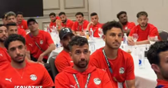 اتحاد الكرة يتفاعل مع تهنئة الرئيس السيسى لمنتخب مصر.. فيديو