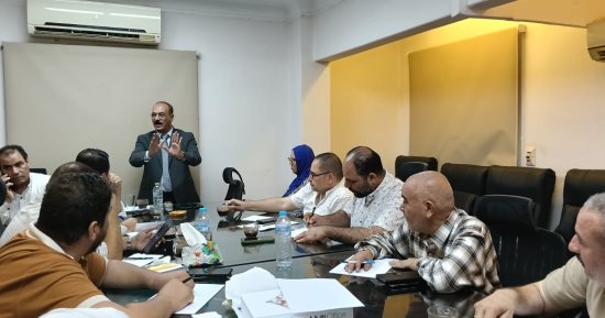 نقابة العلوم الصحية تبحث تكليف الخريجين وتطالب بالاستفادة من العجز فى التخصصات الطبية